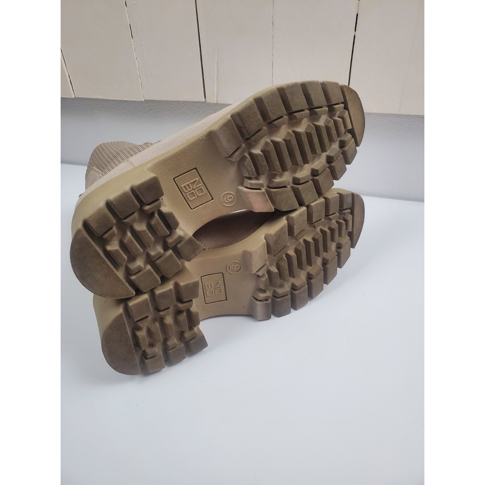 Chunky Lug Sole Ankle Boots Womens Size 9 Taupe Sock Boot Cozy Minimalist - Picture 9 of 10